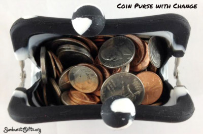 coin-purse-thoughtful-gift-idea